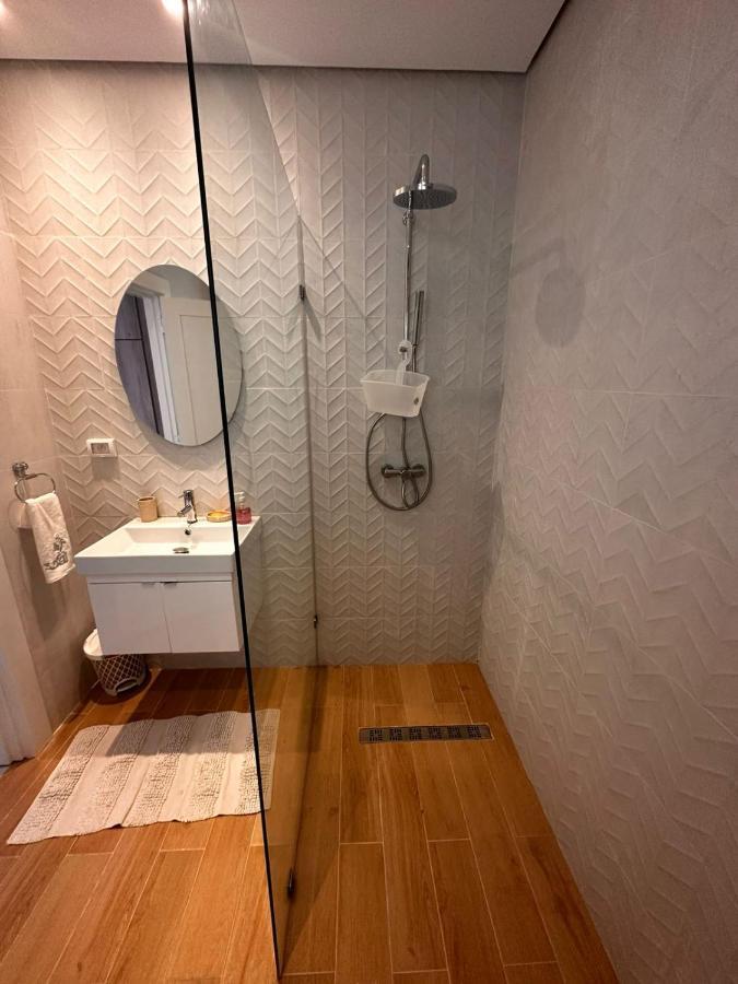 App Avec Jardin Dans Un Hotel Гаммарт Экстерьер фото
